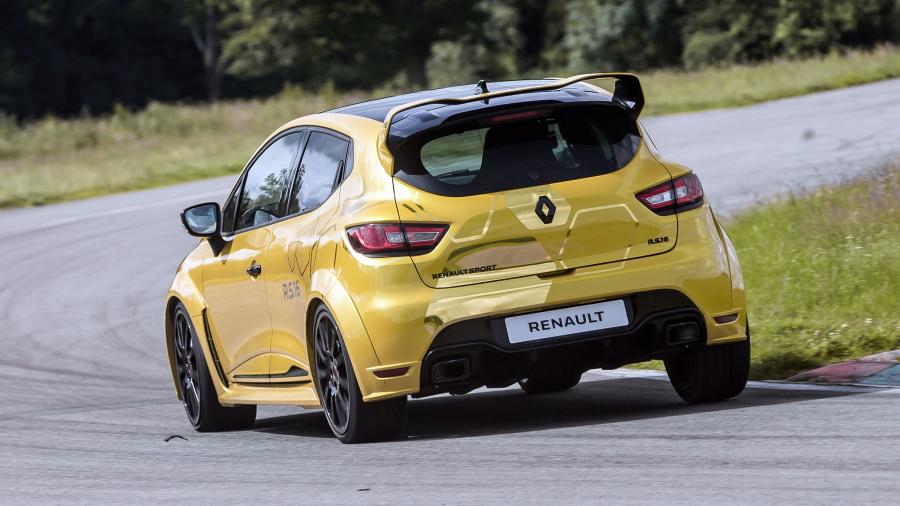  Renault Clio R.S.16 Concept 2016 года  (фото 4 из 54)